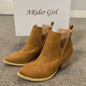 A Rider Girl Jena Snake Whiskey Bootie